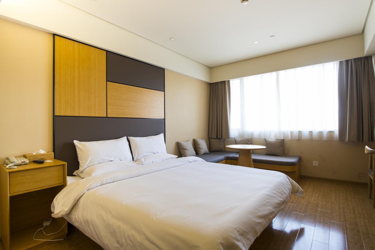 Ji Hotel Shanghai Guangda Liuzhou Road Eksteriør bilde
