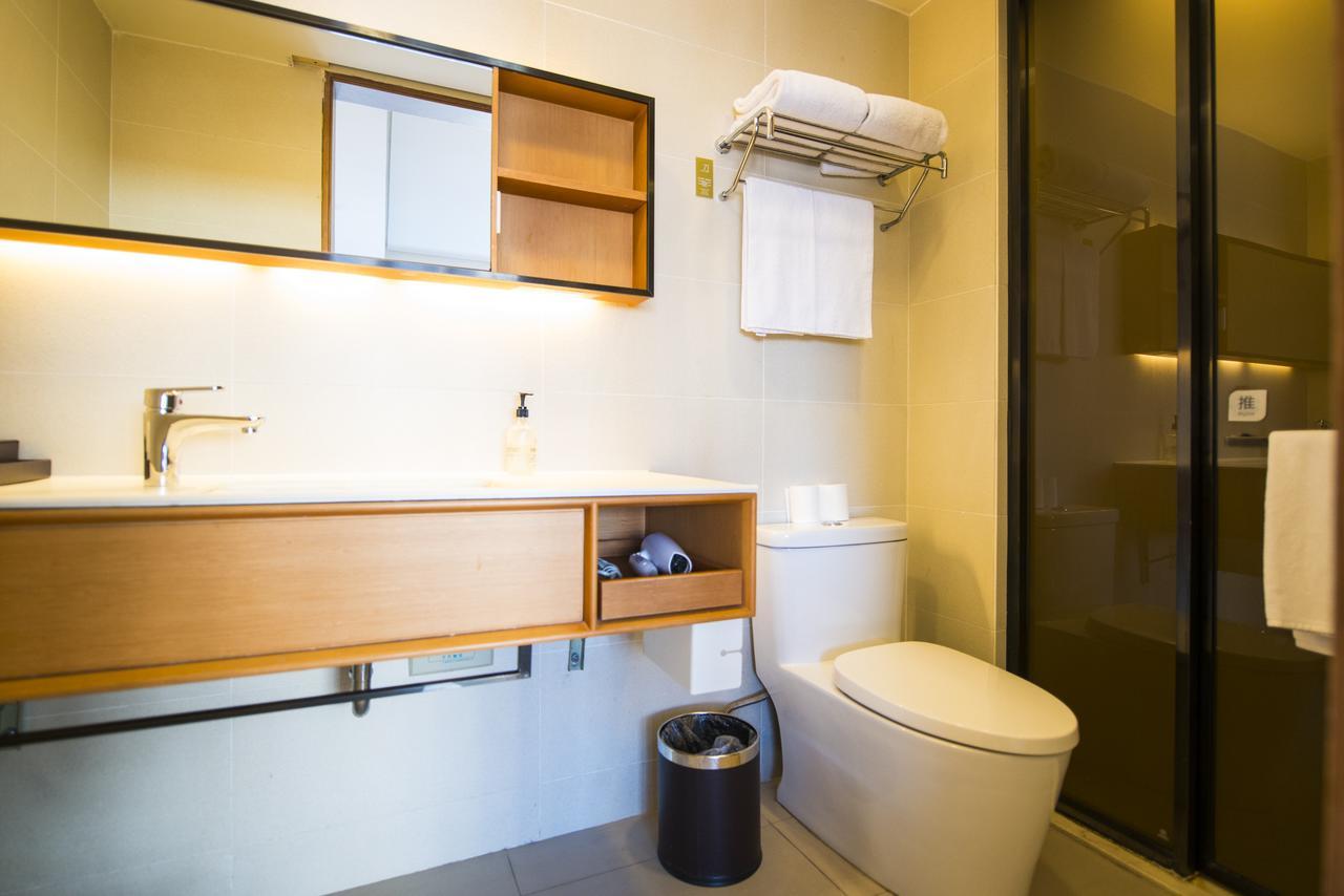 Ji Hotel Shanghai Guangda Liuzhou Road Eksteriør bilde