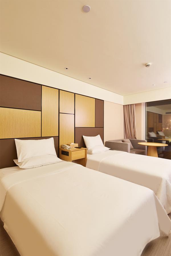 Ji Hotel Shanghai Guangda Liuzhou Road Eksteriør bilde